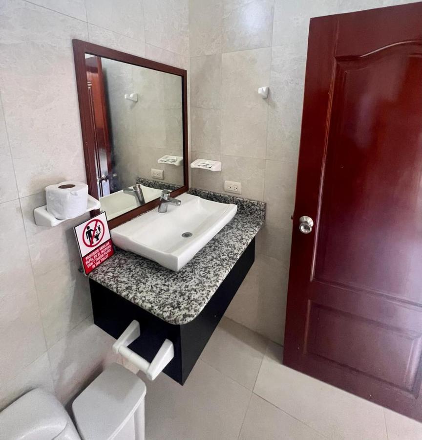 Hostal Villamil 푸에르토빌라밀 외부 사진