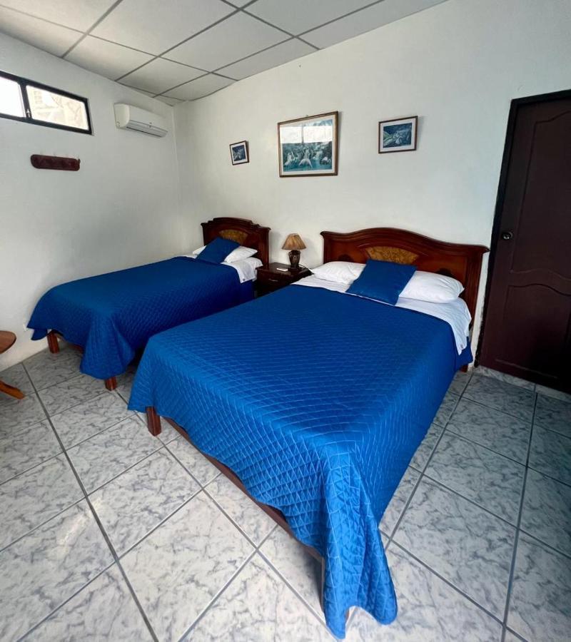 Hostal Villamil 푸에르토빌라밀 외부 사진
