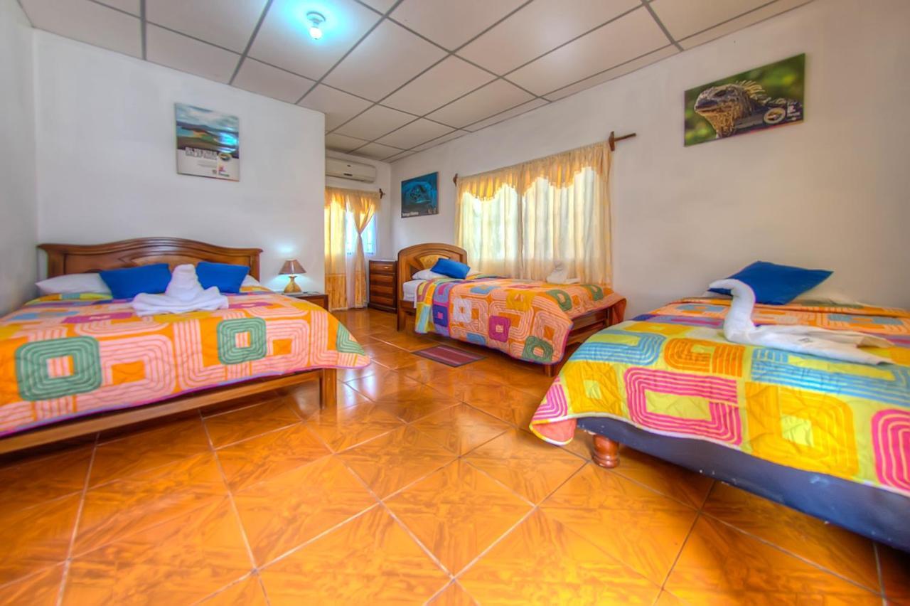 Hostal Villamil 푸에르토빌라밀 외부 사진